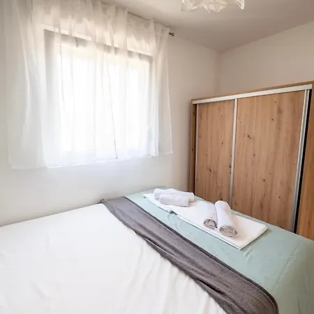 Oribu Appartement Maslenica